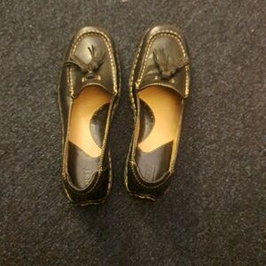 Born Women’s Shoes Leather Loafers With Tassels Moc Toe Stitch Size 8.5 M EU 40